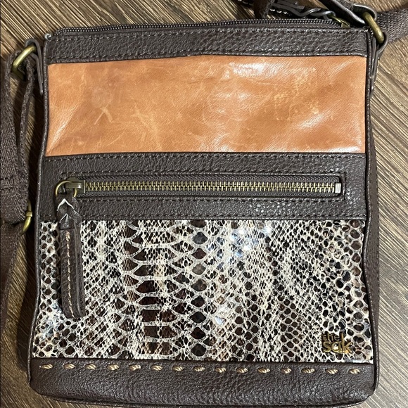 The Sak Brown and Tan Crossbody Bag with Snake Print - Picture 1 of 4